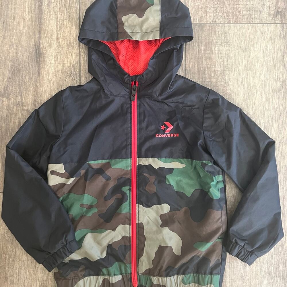 Boys size 6 Converse jacket
